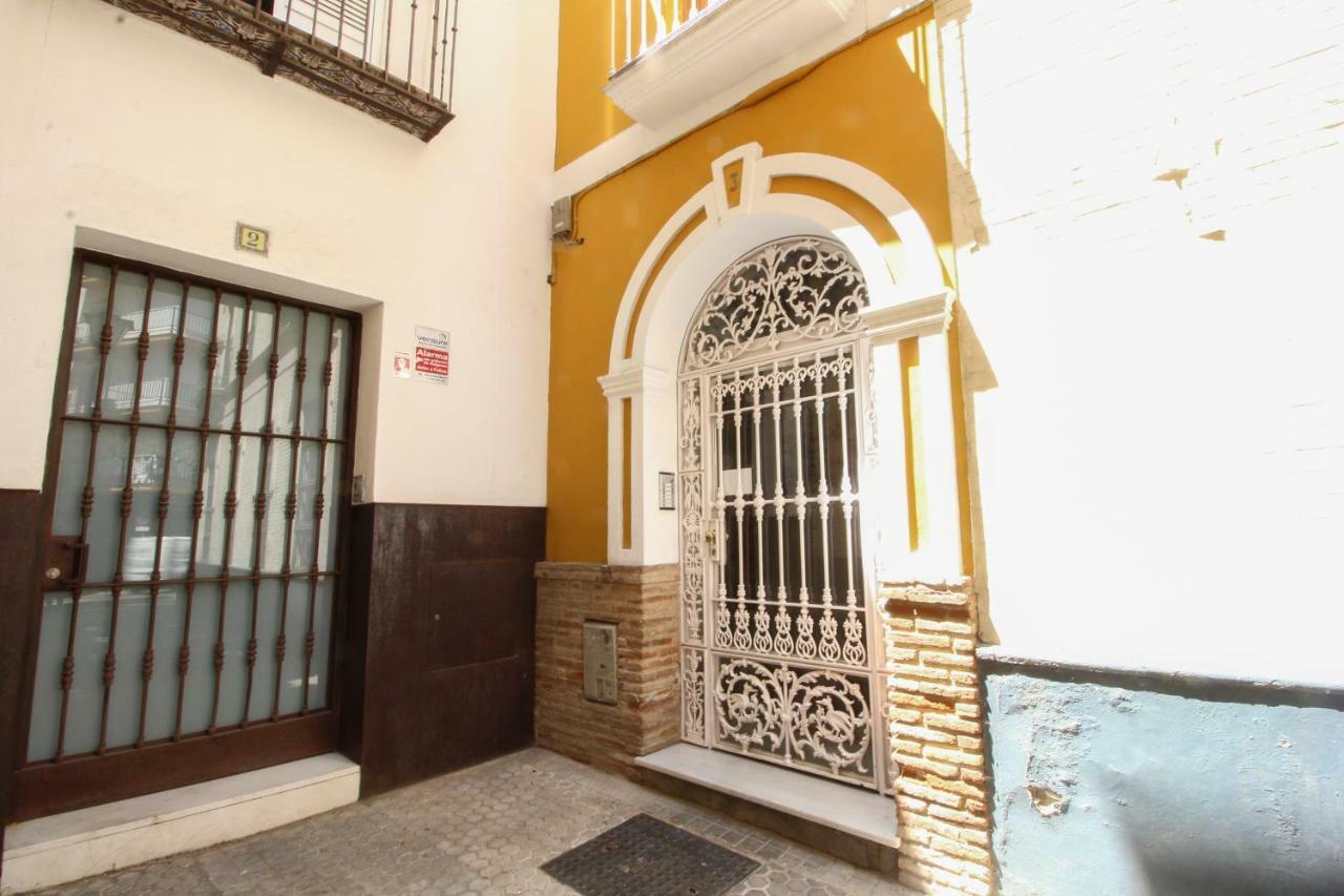 Luminoso Loft En La Alfalfa Apartment Sevilla Bagian luar foto