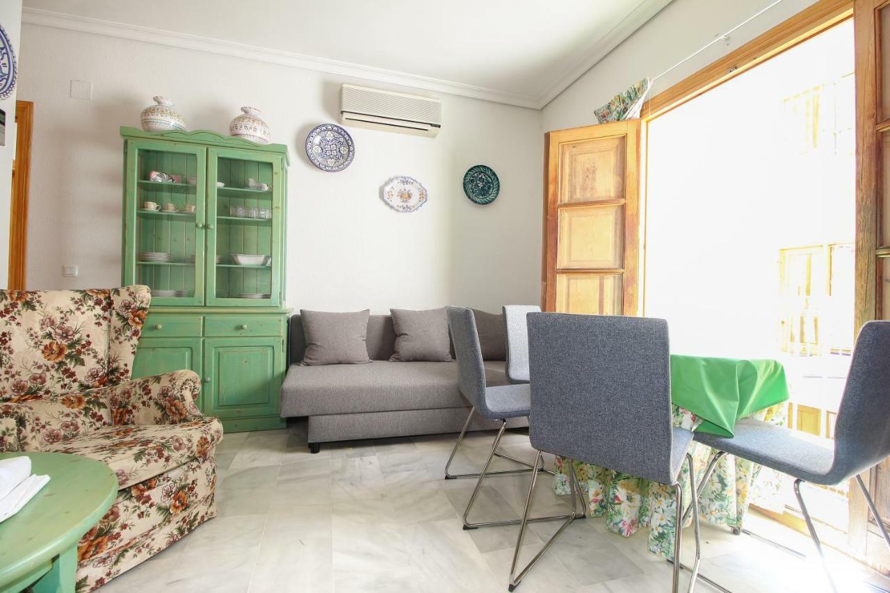Luminoso Loft En La Alfalfa Apartment Sevilla Bagian luar foto