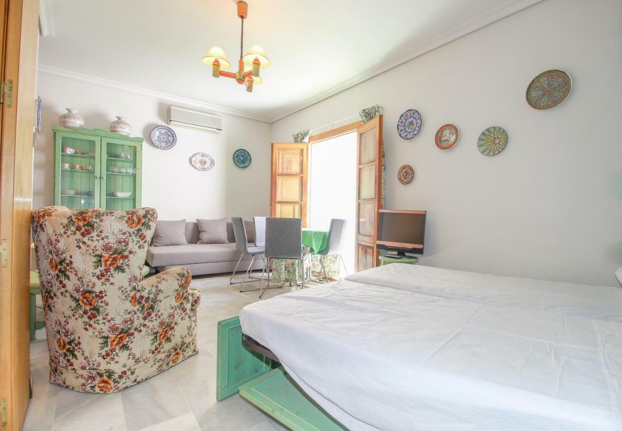 Luminoso Loft En La Alfalfa Apartment Sevilla Bagian luar foto