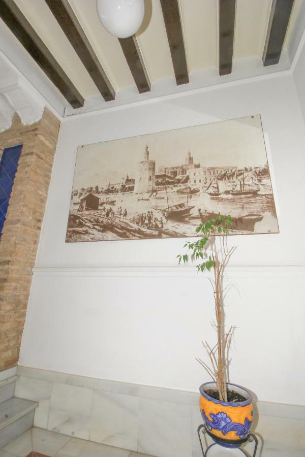Luminoso Loft En La Alfalfa Apartment Sevilla Bagian luar foto